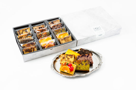 ギフトBOX 3列（A：定番3種 / B：季節のケーキ5種 / C：華やか5種）